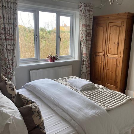 Abi B&B Cliftonville Екстериор снимка